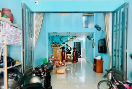 GẤP BÁN NGUYỄN SUÝ HẺM XE HƠI 84M 2 TẦNG GIÁ 5.85 TỶ